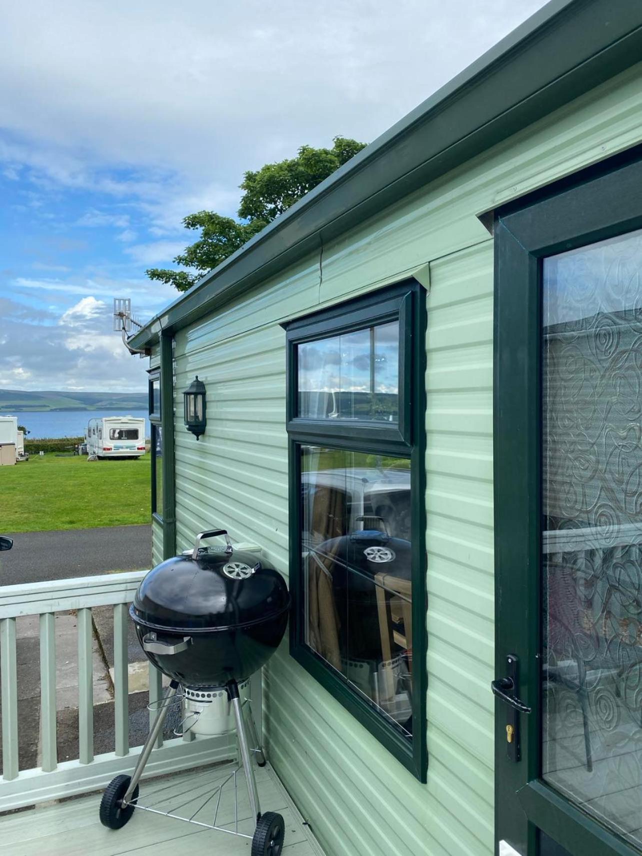 Bay 1 Hotel Kirkcolm Bagian luar foto